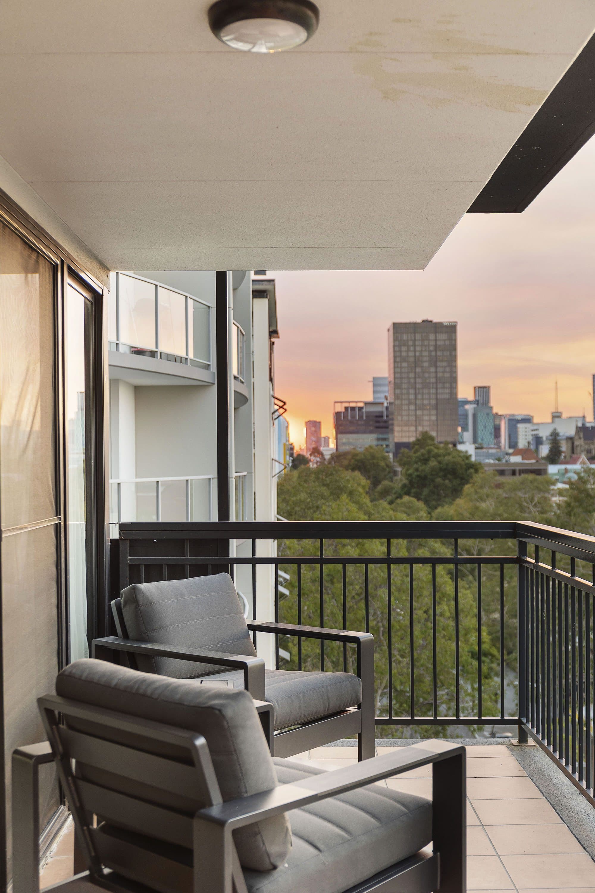 The Hay Street Penthouse, East Perth — photograph 6