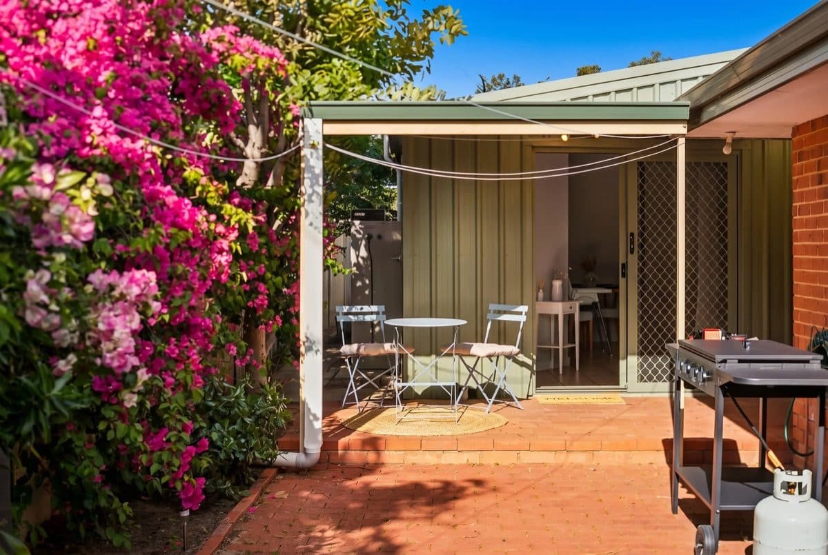 Sunset Villa, Joondalup — photograph 2