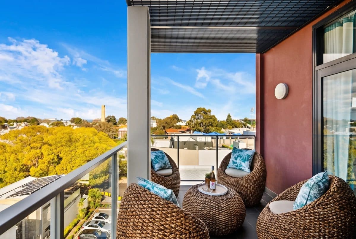 The Beaufort Perch, Perth City — photograph 4